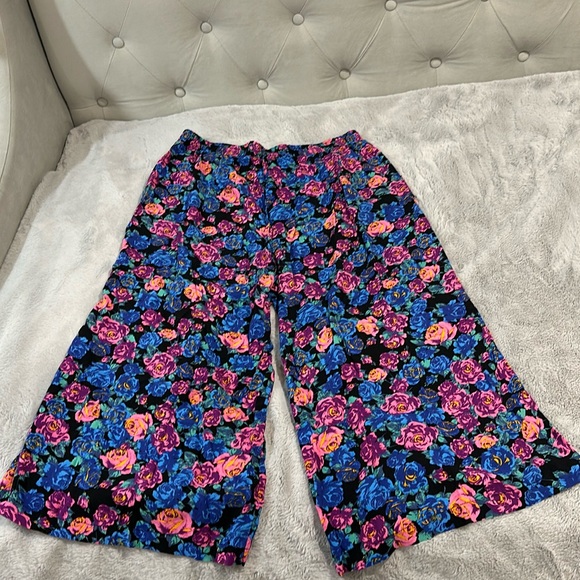 Casual capri skirt pants - Picture 1 of 1